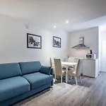 Garibaldi Luxury