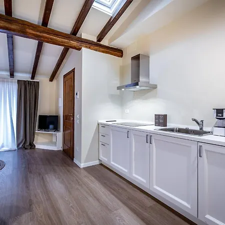 Garibaldi Luxury Appartement Prato (Prato)